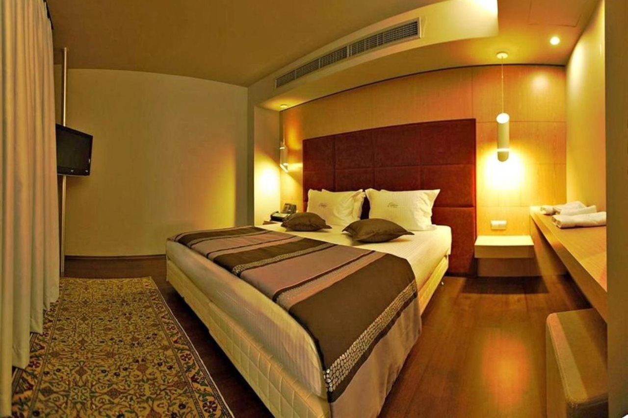 Hotel Elysion